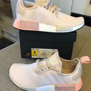 Nike Women’s NMD_R1 Rose size 8 US